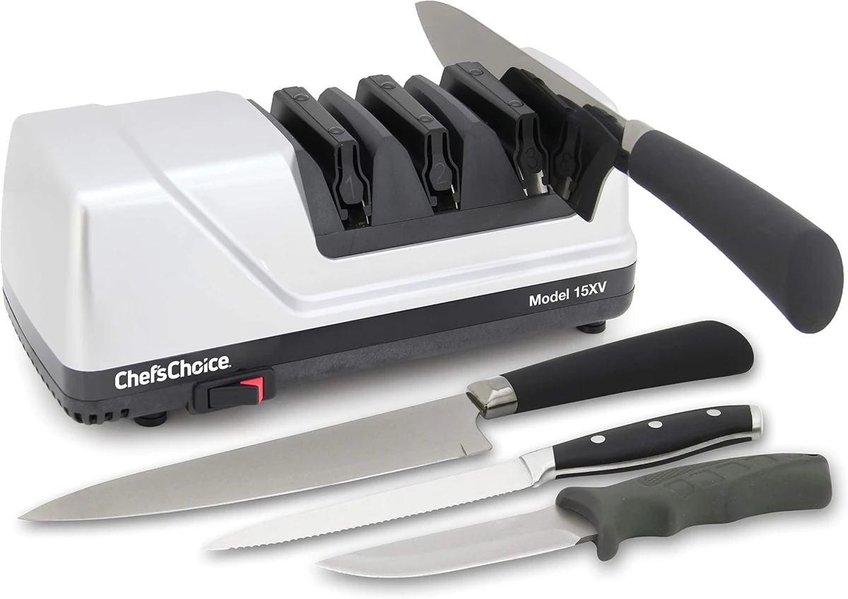 Chef’sChoice 15XV gray electric sharpener with knives in the catalog image